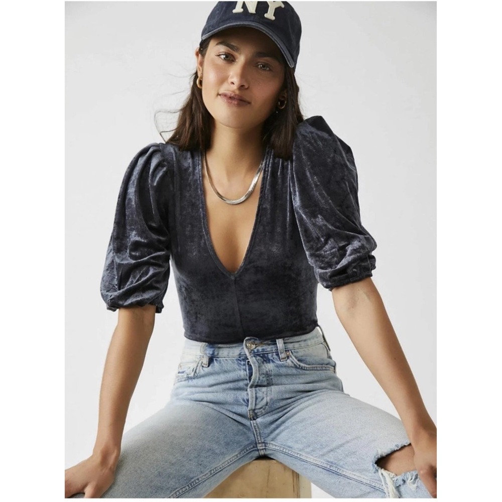 Free People Intimately Bodysuit S Crushed Velvet DeepV Puff Sleeve Dark Romantic